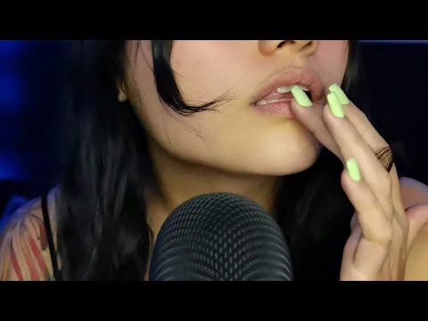 ASMR cerquita del microfono- María ASMR