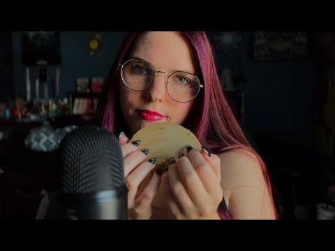 ASMR | Slow And Gentle Scratching | Shirt Scratching, Wood Scratching And More | 