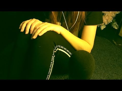 ASMR 🩶 Fabric 💫 Leggins ⚡ Scratching 🥰