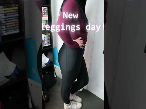 I bought these new under armour leggings of vinted! #leggings #tryonhaul #vinted #vintedfinds #aoife