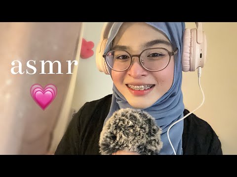 ASMR IN MALAY🇲🇾 BIG SISTER ADVICE, LIFE LESSONS 🌧️ (rambles, close-up whispers, mic scratching)