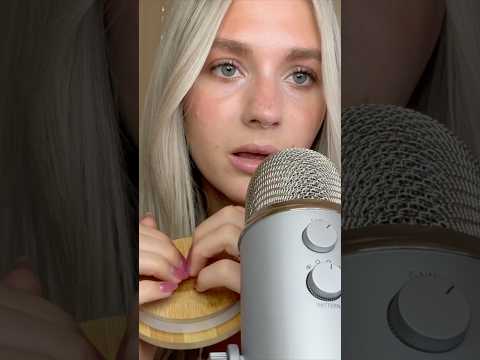 ASMR WOODEN BOARD TAPPING AND SCRATCHING #visualtingle #asmrvideos #whispering  #asmrtriggers #asmr