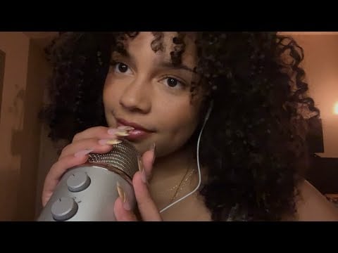 ASMR bare mic scratching & gentle mouth sounds 💋 (minimal talking) 