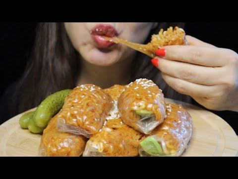 CRUNCHY CREAMY KIMCHI NOODLES SPRINGROLLS PICKLES MUKBANG #asmr #mukbang #noodles #springrolls #food
