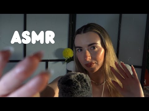 ASMR for people who love mouth sounds 👄⭐ (jellyfish, spit painting, clicky  mouth sounds)