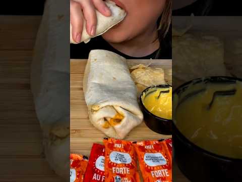 Taco Bell burritos #shorts #asmr #foodie #tacobell