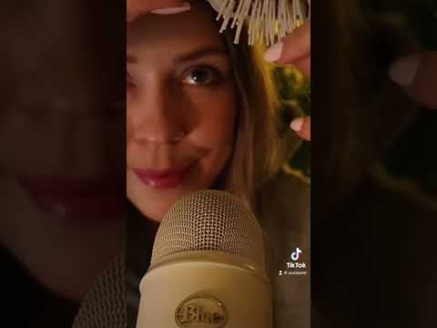 Ever tried hair brush sounds? Pure bliss. 🤤 #asmr #whispering