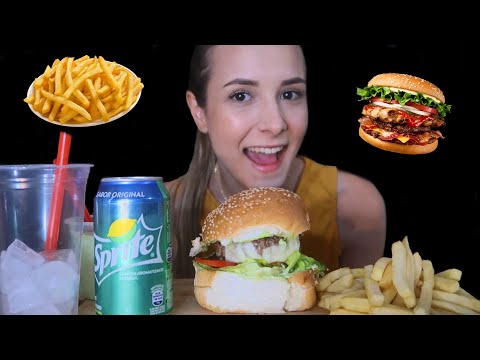 ASMR COMENDO HAMBÚRGUER COM BATATA FRITA 🍔🍟