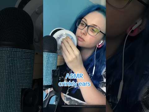 ASMR crinkly ear scratches 🤤 #asmrcrinkles #shorts #crinkles #asmr
