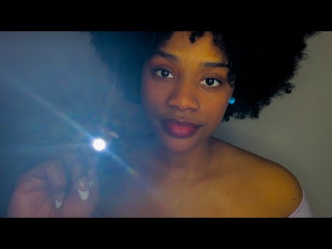 ASMR | FOLLOW THE LIGHT FOR 5 MINUTES (light sensitivity, no talking, visual tingles)