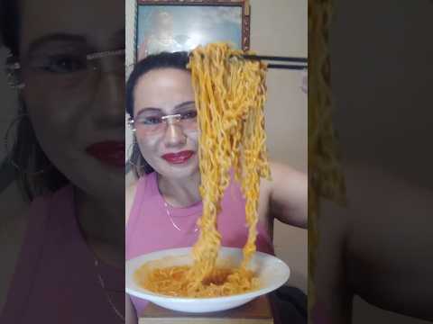CREAMY BULDAK NOODLES #mukbang #shortsfeed #food #everyone #eatingshow #funny #foodie #asmr