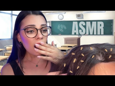 ASMR: professora da escola tira piolho dos alunos