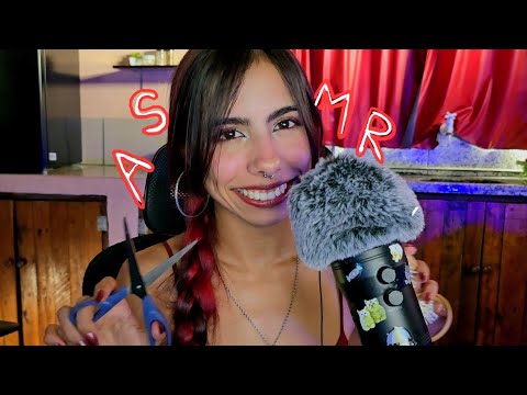 ASMR - BARBEARIA: CORTANDO SEU CABELO (tesoura, spray) 