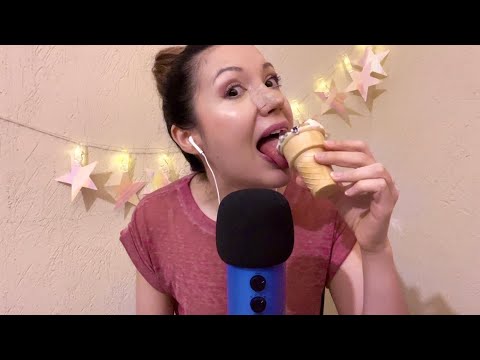 ASMR Eating Ice Cream / Comiendo Cono de Nieve | Mukbang