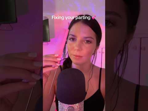 Fixing your parting #asmr #relax #visualtingle #asmrtriggers #tingles #sleep #makeupasmr
