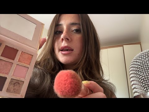 ASMR - Doing your makeup ( anticipatory triggers , stuttering, chaotic ) 💗