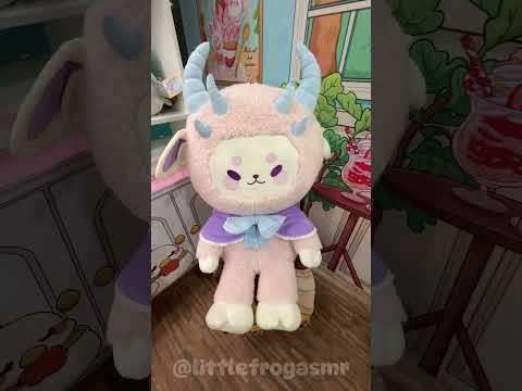 TOY FAIR 2025 VLOG 🧸🌈 #asmr #toys #new #vlog #cute