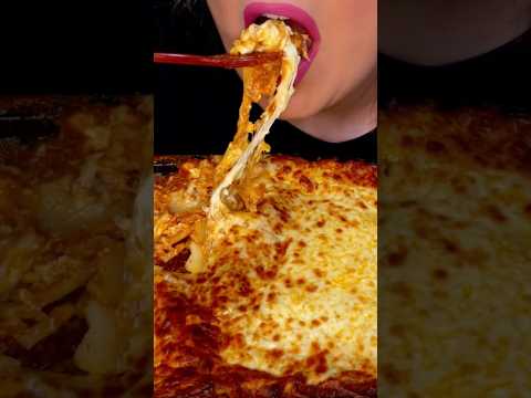 Cheesy lasagna #asmr #food #eating