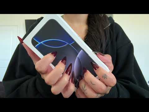 ASMR | Fast Tapping & Scratching on Boxes