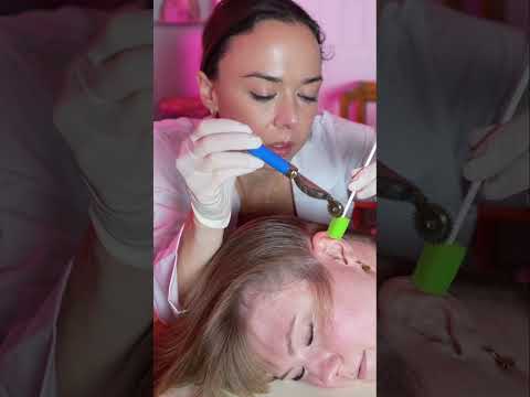 Asmr sharp or dull 💆🏻‍♀️ #asmr #asmrsounds #asmrvideo #relax #relaxing #satisfying #hair #tingles