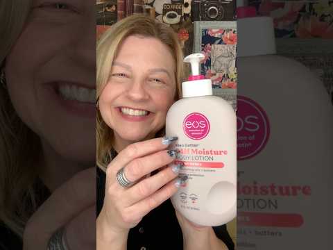 ASMR Beauty Products 💖🌺 Tam’s ASMR #asmr #asmrtapping #asmrbeauty #beauty ✨