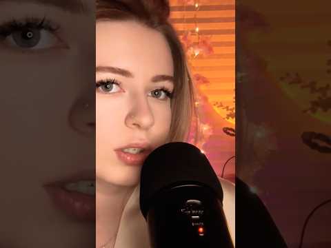 ASMR - зацелую твои ушки #asmr #asmr #асмр #звукирта