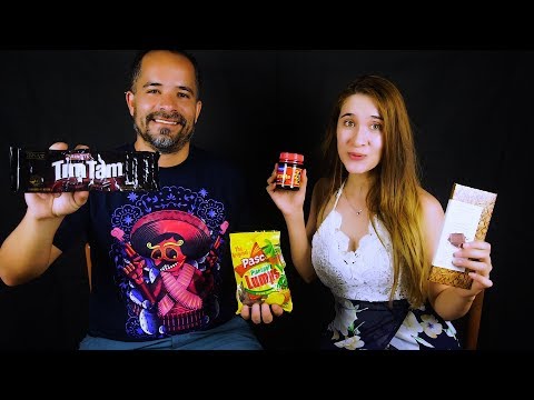 Comiendo dulces de Nueva Zelanda con mi hermano | No Asmr en español