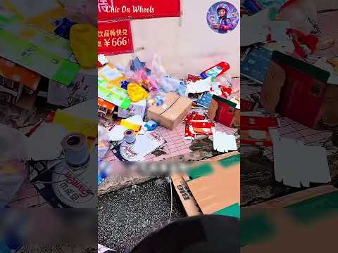 Leaving Secret Notes for Strangers!