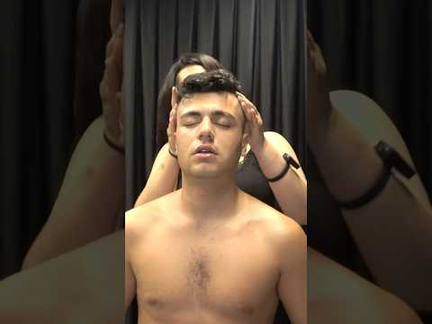 LADY CICEK DID EVERYTHING FOR ENES 💈 #asmr #cracks #ladybarber #bodymassage #sleep #relax #massage