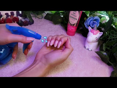 ASMR - PINTANDO MINHAS UNHAS E CONVERSANDO 💅🏻 com som de chuva 🌧️