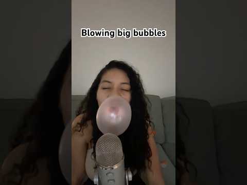 Big bubble blowing #gum #mouthsounds #chewingsounds