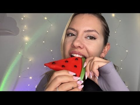 ASMR GIANT GUMMY | CHEWING SOUNDS 🍉