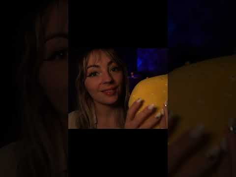 @RoxaneASMR‬ - Satisfying Strawberry Sounds  #asmr #tingles #relax #triggersforsleep #mouthsounds