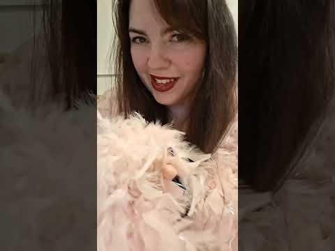 Some pink feather boa