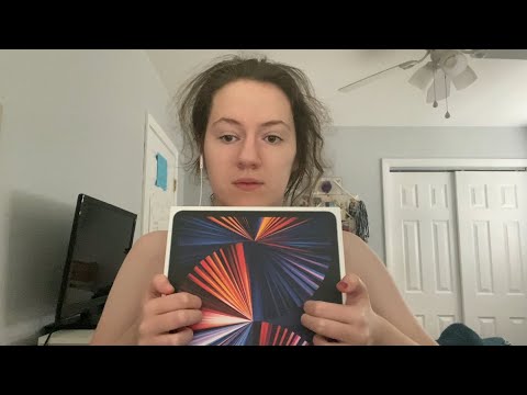 asmr | ipad box tapping!