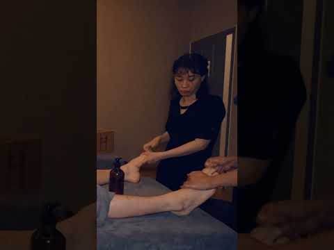 ASMR: Massaggio Vietnamita a 4 Mani! #shorts