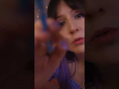 ⭐ASMR No te muevas que te voy a DIBUJAR en tu CAMITA 2 (humor)