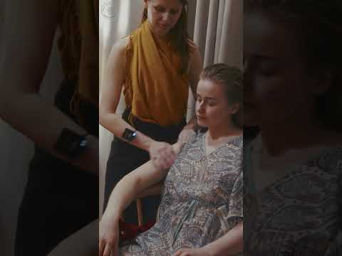 💆‍♀️ 🌸 Blissful Calm | ASMR Relaxing Massage – Annette 🌿✨