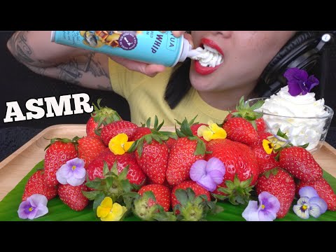 ASMR STRAWBERRY AND WHIPPED CREAM (EATING SOUNDS) NO TALKING | SAS-ASMR