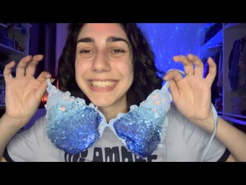 ASMR ITA ROLEPLAY | COMMESSA TI CONSIGLIA UN BEL COSTUMINO 👙 (whispering)