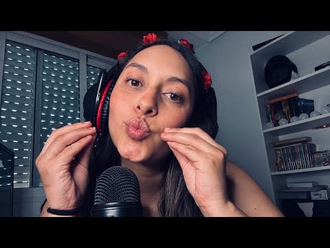 ASMR ✨ ME COMO TU HERMOSA CARA CON BESOS 😘 BESITOS CERCA DEL MICRO Y TRONADOS PARA TI 👅✨