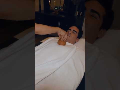 ASMR: Antico Massaggio Thai coi Vasi Bollenti! #shorts