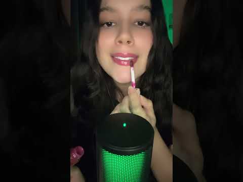 posso te passar gloss?  #asmr #asmrbrasil #vaiprofycaramba #tapping #mouthsounds #wetsounds #relax