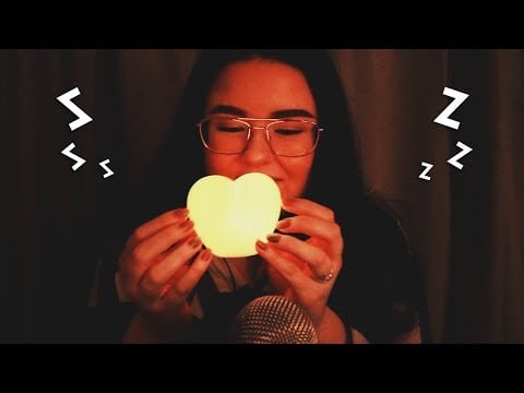 ASMR IzziAsmr väljer dagens TRIGGERS!!