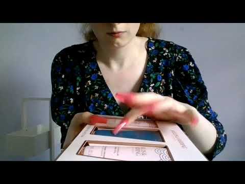 ASMR - Build-up Tapping & Scratching w/Camera Taps