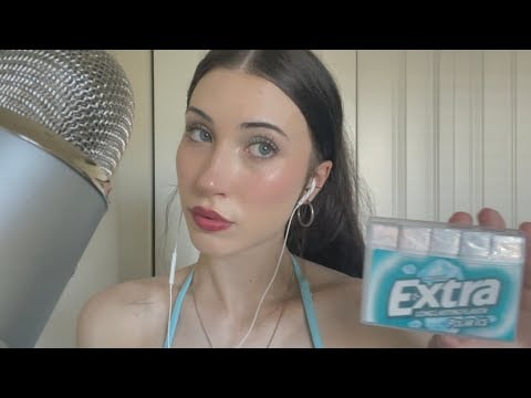 ASMR | Fun Facts About Me: Gum Chewing & Soft Spoken 