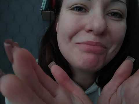 ASMR- Plockar bort dålig energi och stress (extra personal attention in swedish)