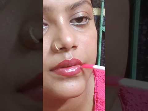 ASMR Lipgloss Application #asmr #shorts #asmrshraboni