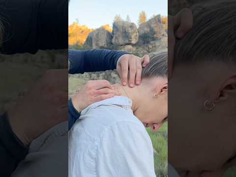 Stretching out her neck #asmr #massage