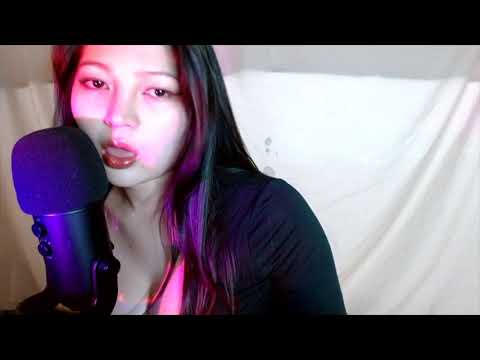 👅🔥😱SHOWING YOU HOW I USE MY TONGUE BABY! #asmr mouth sounds asmr #tongue flicking asmr #trigger